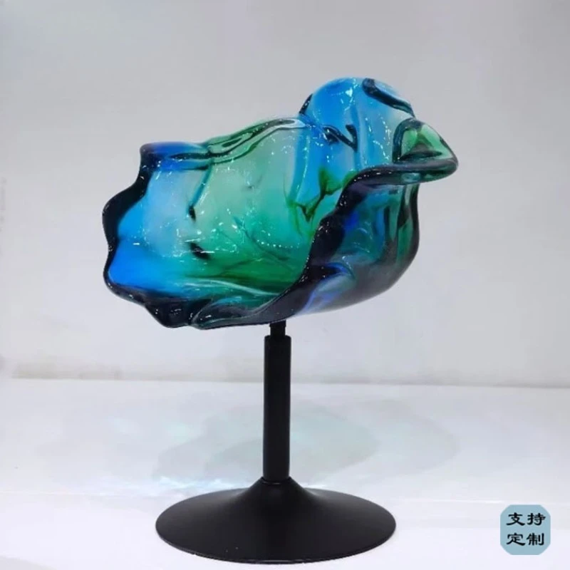 Leisure chair Modern niche dining chair Rotatable living room bar transparent resin petal bar chair Light luxury
Leisure chair Modern niche dining chair Rotatable living room bar transparent resin petal bar chair Light luxury