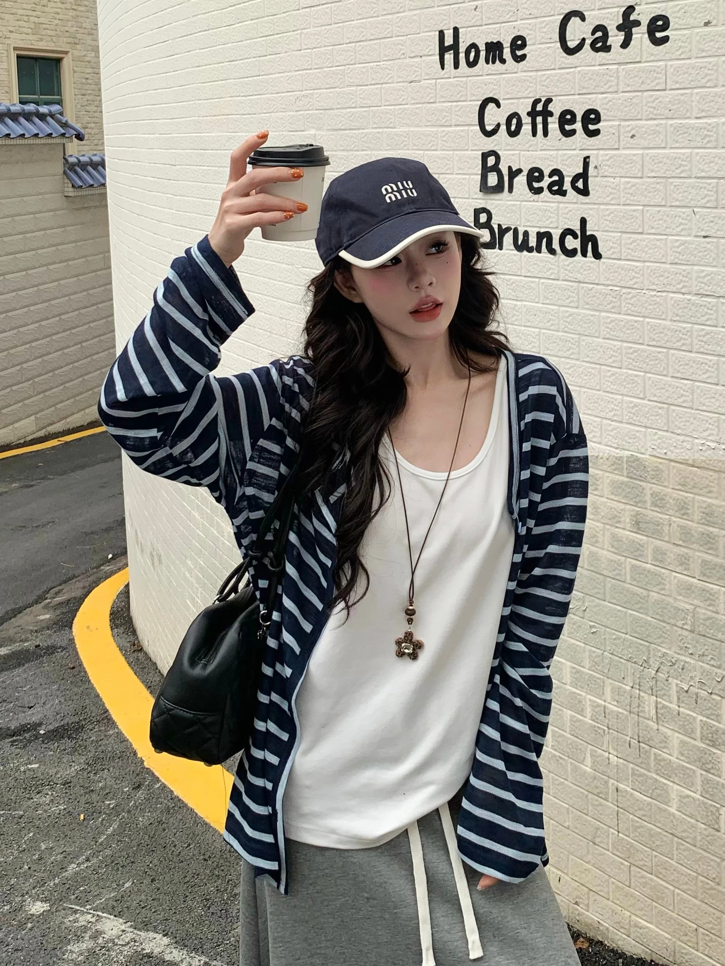 Lightweight Long Sleeve Women's Cardigan Outerwear Stripe Pattern Casual Loose Fit Spring Summer Open Front Knitted Top
Lightweight Long Sleeve Women's Cardigan Outerwear Stripe Pattern Casual Loose Fit Spring Summer Open Front Knitted Top