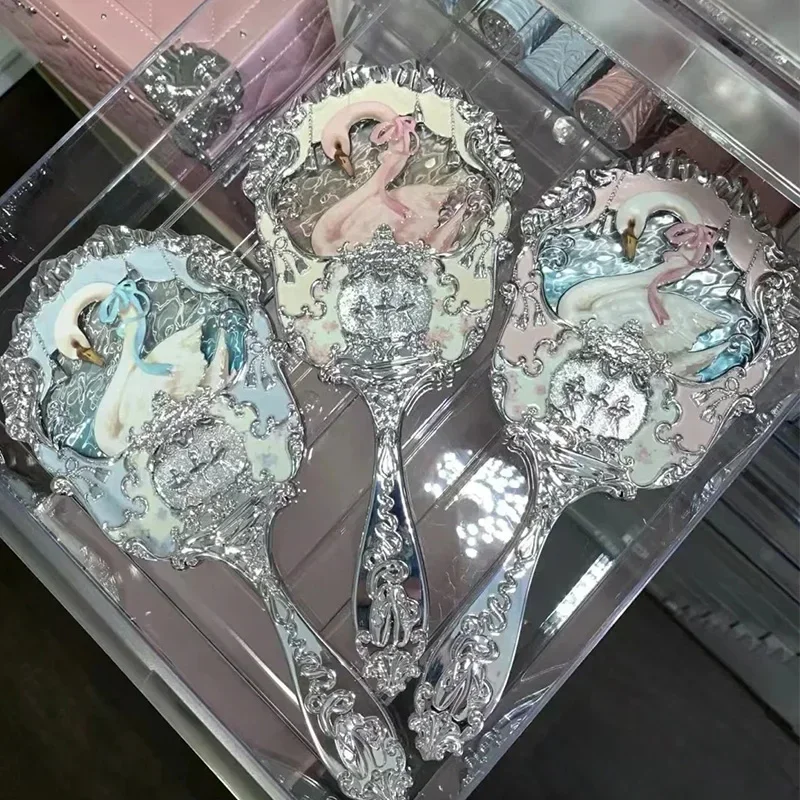 Flower Knows Mirror Moonlight Mermaid Collection Handheld Mirror Limited White Blue Pink Chocolate Fairy Mirror
Flower Knows Mirror Moonlight Mermaid Collection Handheld Mirror Limited White Blue Pink Chocolate Fairy Mirror