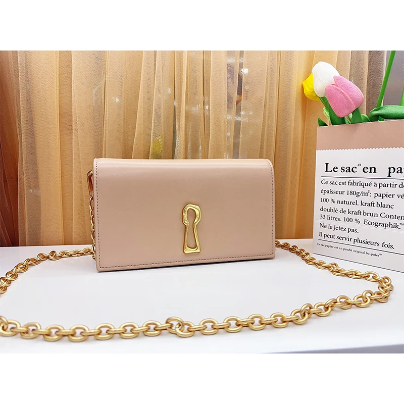 2026 New Genuine Leather High quality version of Devil's Eye Deluxe Bag Necklace Jewelry with box original package
2026 New Genuine Leather High quality version of Devil's Eye Deluxe Bag Necklace Jewelry with box original package