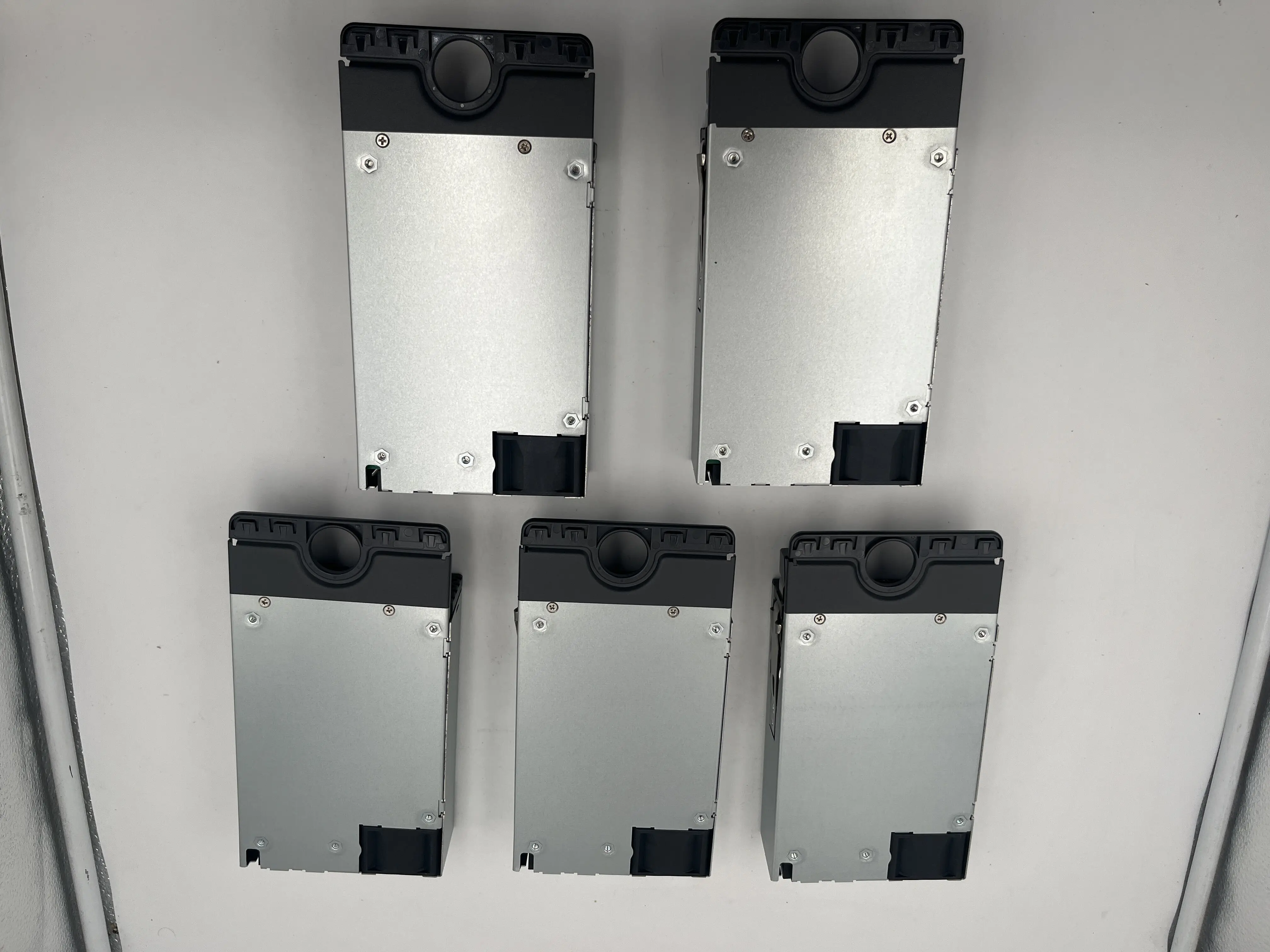 1PCS Switch Stable Performance 9200 341-100786-01 PWR-C5-125WAC
1PCS Switch Stable Performance 9200 341-100786-01 PWR-C5-125WAC