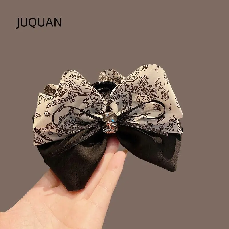 New Korean Women's Four Seasons Back Bow Satin Beautiful Retro Printed Mesh Headpiece Shark Grip Clip
New Korean Women's Four Seasons Back Bow Satin Beautiful Retro Printed Mesh Headpiece Shark Grip Clip