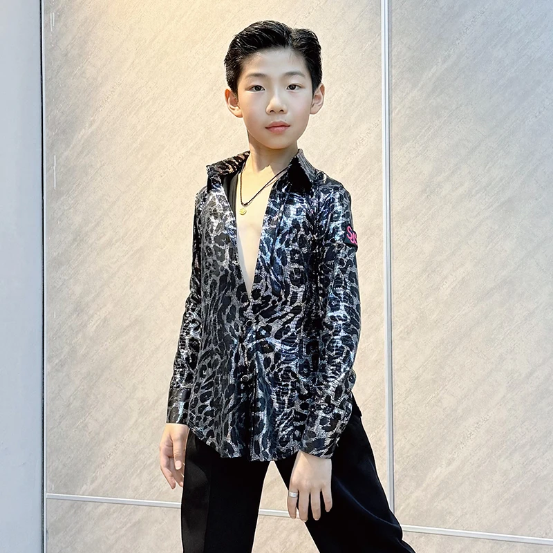 Kids Latin Dance Clothes Boys Leopard Shirt Long Sleeves Practice Tops Ballroom Dance Performance Competition Clothing DNV23209
Kids Latin Dance Clothes Boys Leopard Shirt Long Sleeves Practice Tops Ballroom Dance Performance Competition Clothing DNV23209