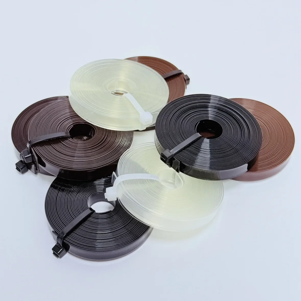 Wholesale 1PCS New Hair Extensions Hot Glue Melt Fusion Keratin Glue Pre-bonded Tool For Hair Extension Salon Styling Tool
Wholesale 1PCS New Hair Extensions Hot Glue Melt Fusion Keratin Glue Pre-bonded Tool For Hair Extension Salon Styling Tool