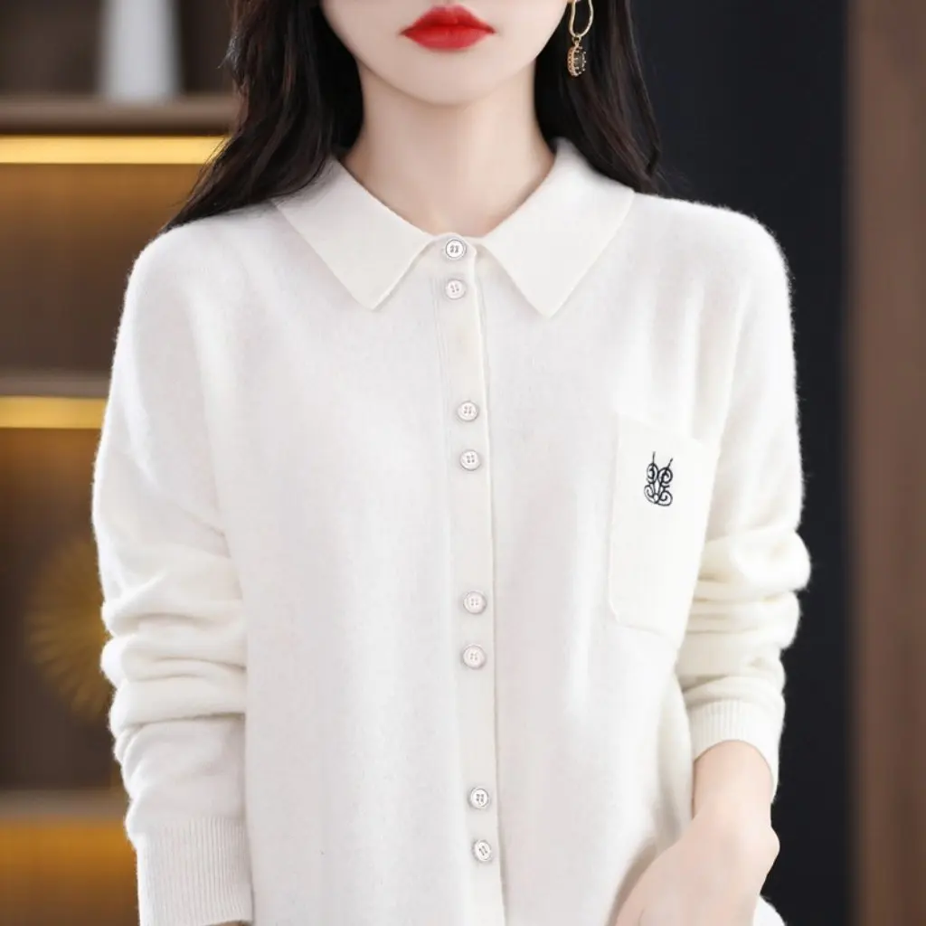 Women's Pocket Embroidered Sweater Spring Jacket Loose Fit Solid Color Lapel Cardigan Early Spring Fashion Women's Top
Women's Pocket Embroidered Sweater Spring Jacket Loose Fit Solid Color Lapel Cardigan Early Spring Fashion Women's Top