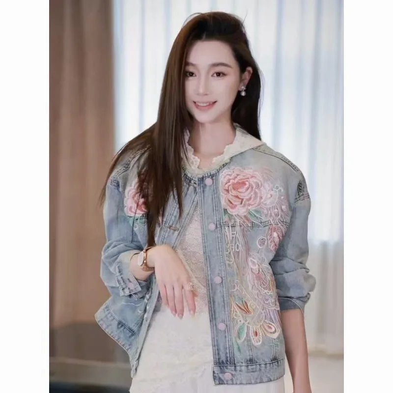 Unique and Beautiful Early Spring Heavy Embroidery Denim Jacket for Women 2026 A Super Popular High-end Chinese-style Jacket Top
Unique and Beautiful Early Spring Heavy Embroidery Denim Jacket for Women 2026 A Super Popular High-end Chinese-style Jacket Top
