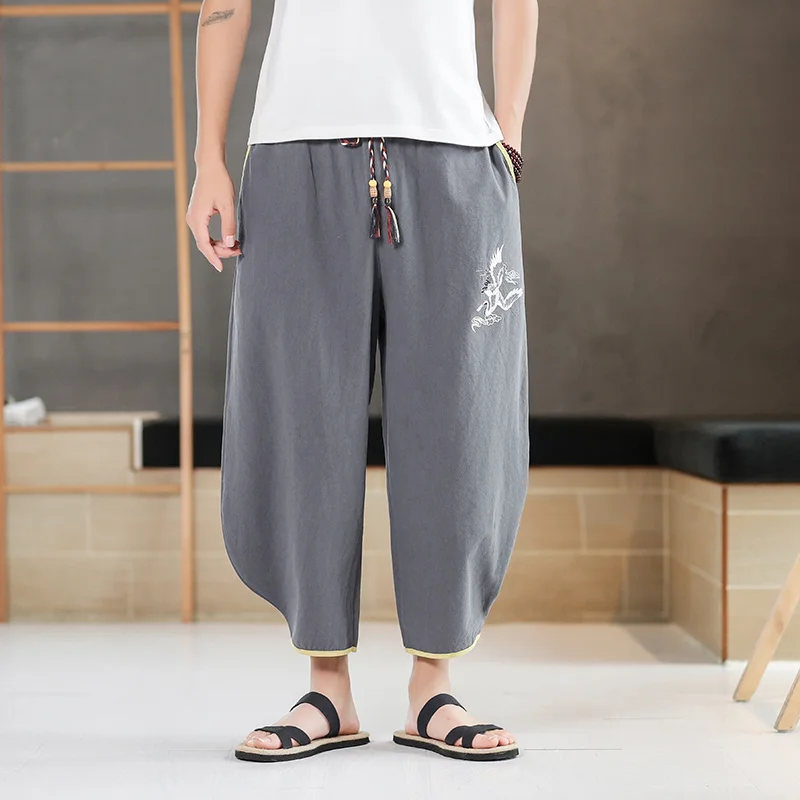 2022 Spring Summer Fashion Chinese Crane Embroidery Plus Size Casual Cropped Pants Men Clothing Japanese Harajuku Pants 5xl
2022 Spring Summer Fashion Chinese Crane Embroidery Plus Size Casual Cropped Pants Men Clothing Japanese Harajuku Pants 5xl