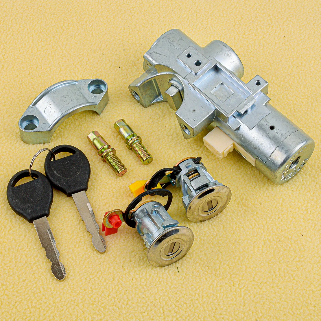 New 8Pcs/Set Ignition Barrel Switch Door Lock Cylinders With Keys Set Car Accessories Fit For Nissan Navara D22 03/1997-05/2006
New 8Pcs/Set Ignition Barrel Switch Door Lock Cylinders With Keys Set Car Accessories Fit For Nissan Navara D22 03/1997-05/2006