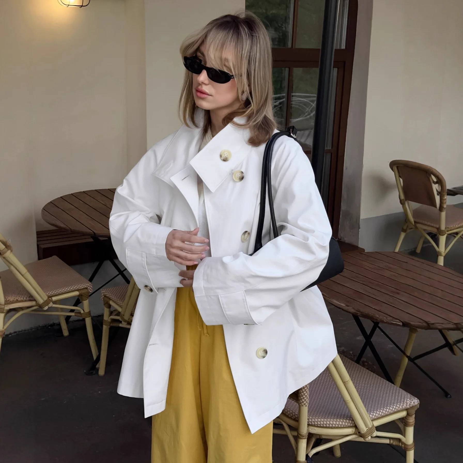 Chic Elegant Autumn Women's Trench Coat Lapel Collar Single Breasted Loose Fit Female's Overcoat Korean-style Jacket For Lady
Chic Elegant Autumn Women's Trench Coat Lapel Collar Single Breasted Loose Fit Female's Overcoat Korean-style Jacket For Lady