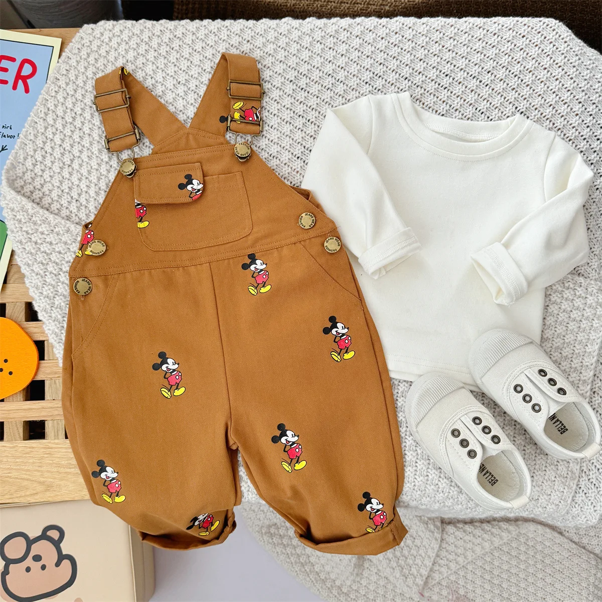Mickey Boy Sets Clothing Autumn long Sleeved Tee Shirts +pant Sets 2pcs Clothing Kids Infant Toddler girl Outfits
Mickey Boy Sets Clothing Autumn long Sleeved Tee Shirts +pant Sets 2pcs Clothing Kids Infant Toddler girl Outfits