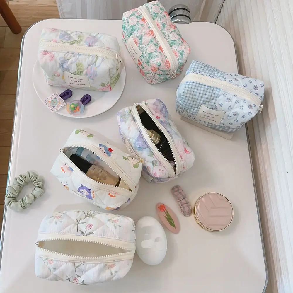 Симпатичная хлопковая косметичка, портативная сумка для туалетных принадлежностей большой емкости, универсальная сумка для мытья
Симпатичная хлопковая косметичка, портативная сумка для туалетных принадлежностей большой емкости, универсальная сумка для мытья