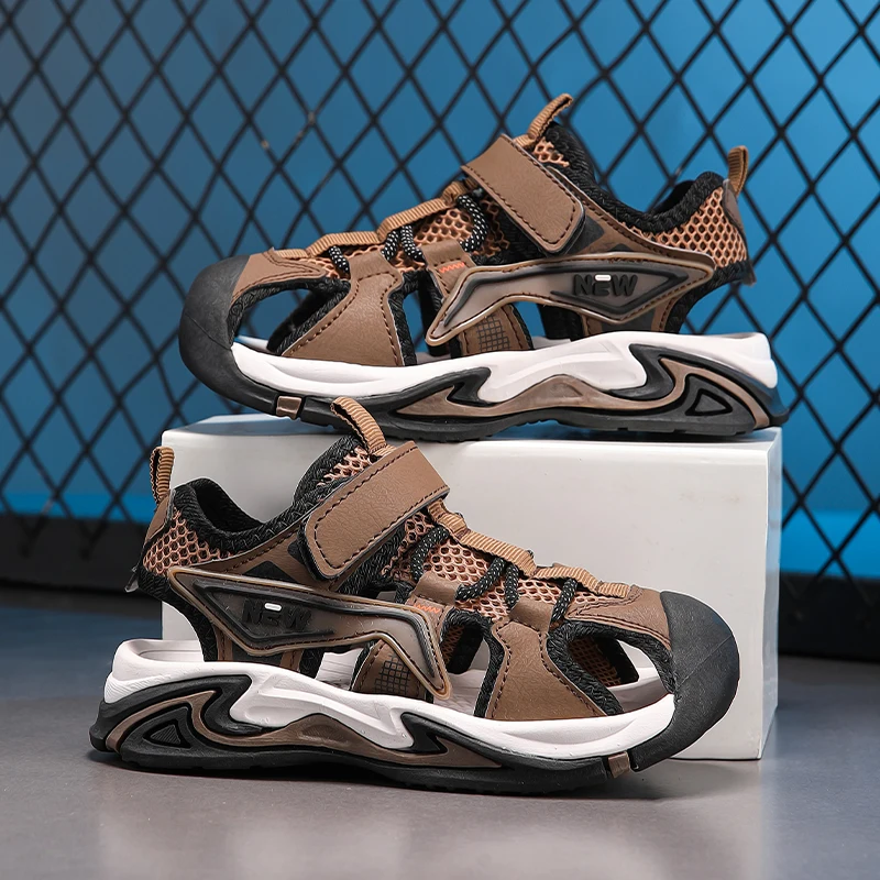 Пара детских летних спортивных сандалий с закрытым носком, дышащая, удобная, мягкая и повседневная обувь, размер 28-39,YZ-029
Пара детских летних спортивных сандалий с закрытым носком, дышащая, удобная, мягкая и повседневная обувь, размер 28-39,YZ-029