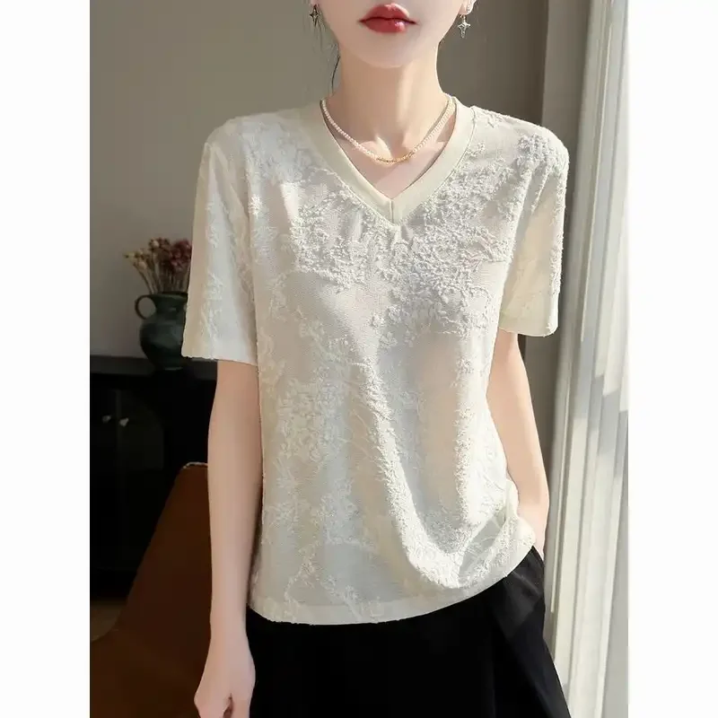 V Neck Lace Embroidered T Shirt Women Elegant Office Wear Summer Casual Top With Delicate Floral Pattern Regular Fit Shor
V Neck Lace Embroidered T Shirt Women Elegant Office Wear Summer Casual Top With Delicate Floral Pattern Regular Fit Shor