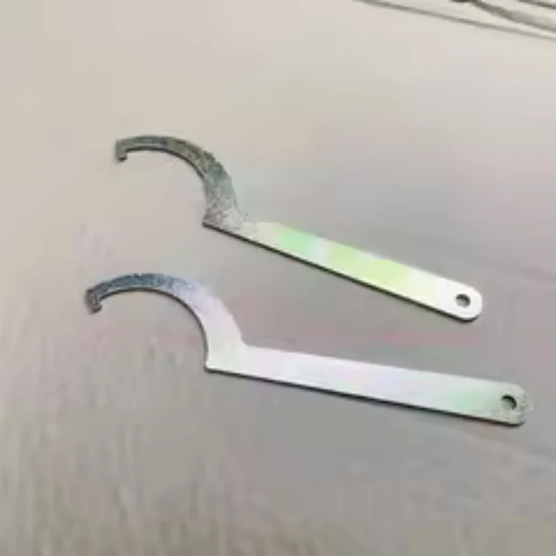 Амортизатор электромобиля для мотоцикла, модифицированный с крестовым гаечным ключом, пружинный регулятор
Амортизатор электромобиля для мотоцикла, модифицированный с крестовым гаечным ключом, пружинный регулятор