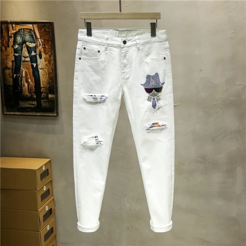 Trendy White Denim Jeans Men's Heavy Du Hole Patch Slim Fit Casual Long Pants Faionable Youth Spring Cotton Polyester
Trendy White Denim Jeans Men's Heavy Du Hole Patch Slim Fit Casual Long Pants Faionable Youth Spring Cotton Polyester