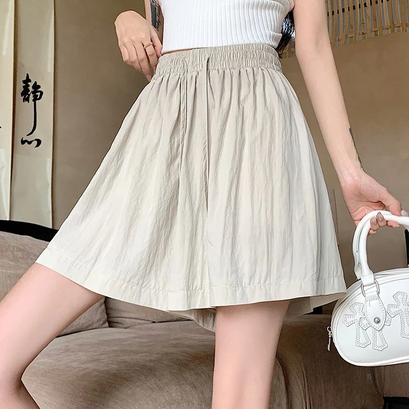 Hot Sale Lady Drawstring Ice Silk Short Pants Girls Solid High Waist Leisure Shorts Women Korean Ins Fashion Daily Pants
Hot Sale Lady Drawstring Ice Silk Short Pants Girls Solid High Waist Leisure Shorts Women Korean Ins Fashion Daily Pants