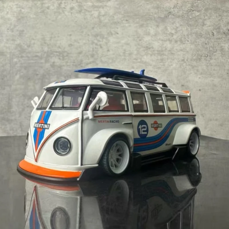 1:24 VOLKSWAGEN T1 Bus Alloy Car Modified Vehicle Alloy Scale Car Model Diecast Metal Sound&Light Children Toy Car Gift
1:24 VOLKSWAGEN T1 Bus Alloy Car Modified Vehicle Alloy Scale Car Model Diecast Metal Sound&Light Children Toy Car Gift