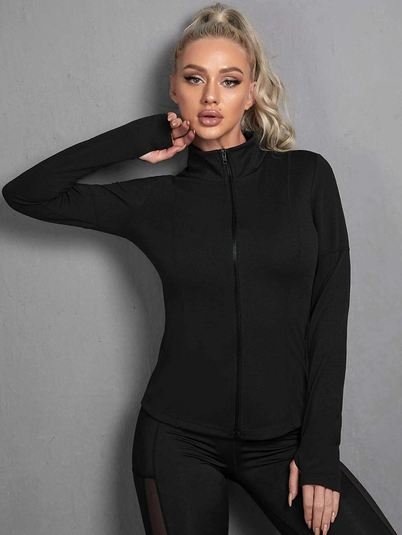 Женские беговые куртки, облегающая тренировочная куртка на молнии, спортивная теннисная куртка с отверстиями для большого пальца. Йога Базовый Простой и
Женские беговые куртки, облегающая тренировочная куртка на молнии, спортивная теннисная куртка с отверстиями для большого пальца. Йога Базовый Простой и