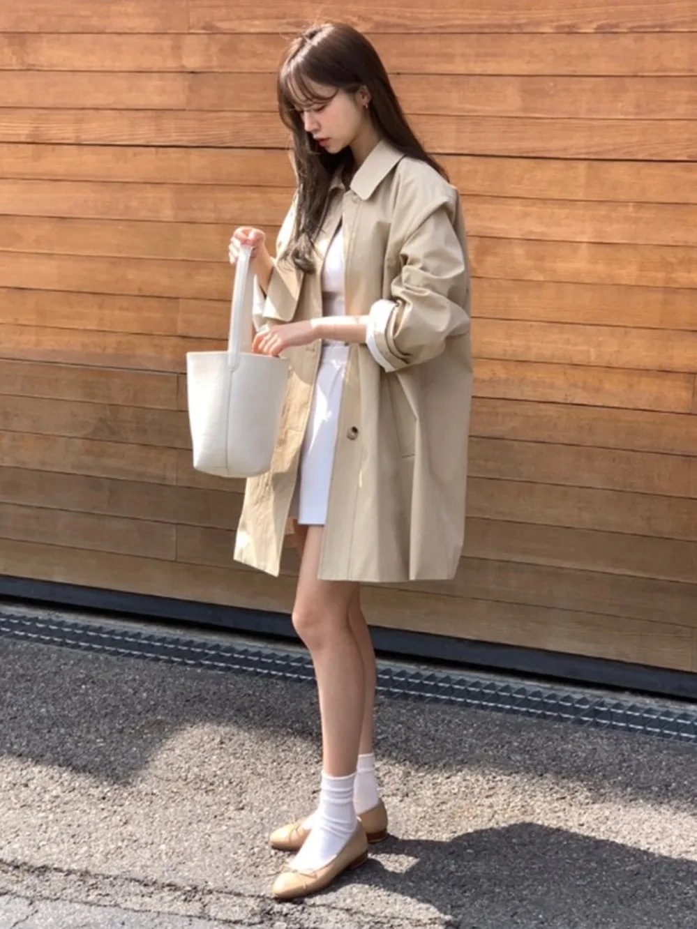 Faionable Long Sve Windbreaker Jaet женское пальто с воротником на одной пуговице для похудения весна-осень чистый цвет для поездок на работу
Faionable Long Sve Windbreaker Jaet женское пальто с воротником на одной пуговице для похудения весна-осень чистый цвет для поездок на работу