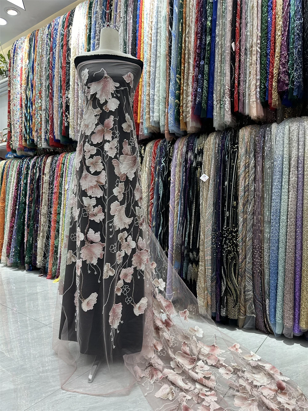 African Sequins Lace Fabric 2025 High Quality Embroidery Beaded Nigerian French Tulle Lace Material For Wedding Material Sewing
African Sequins Lace Fabric 2025 High Quality Embroidery Beaded Nigerian French Tulle Lace Material For Wedding Material Sewing