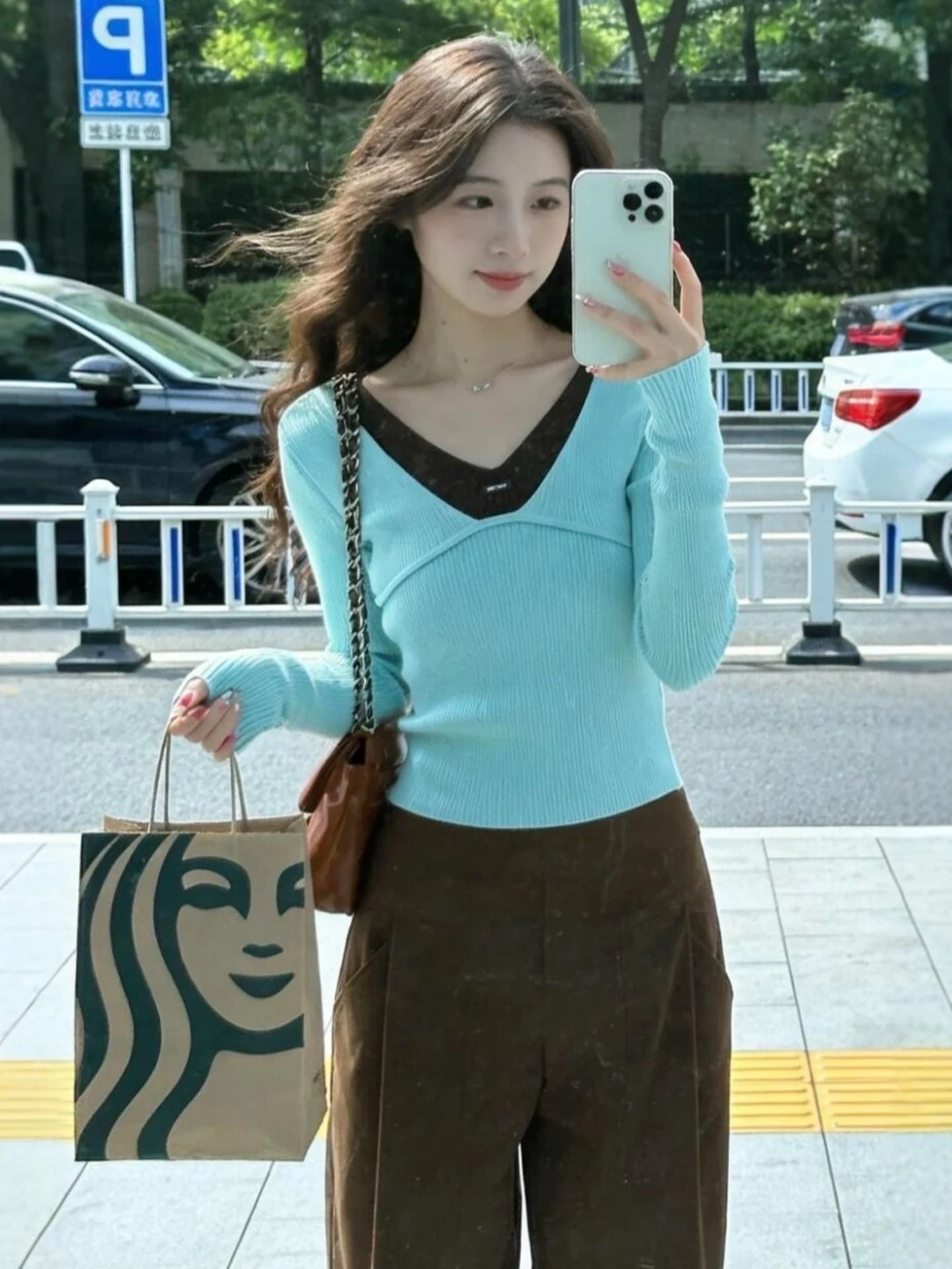 Mint een V-Ne Splice Knitted Top Women's Spring Inner Wear ort Sle Padded Jaet Korean Sle Commute Faion
Mint een V-Ne Splice Knitted Top Women's Spring Inner Wear ort Sle Padded Jaet Korean Sle Commute Faion