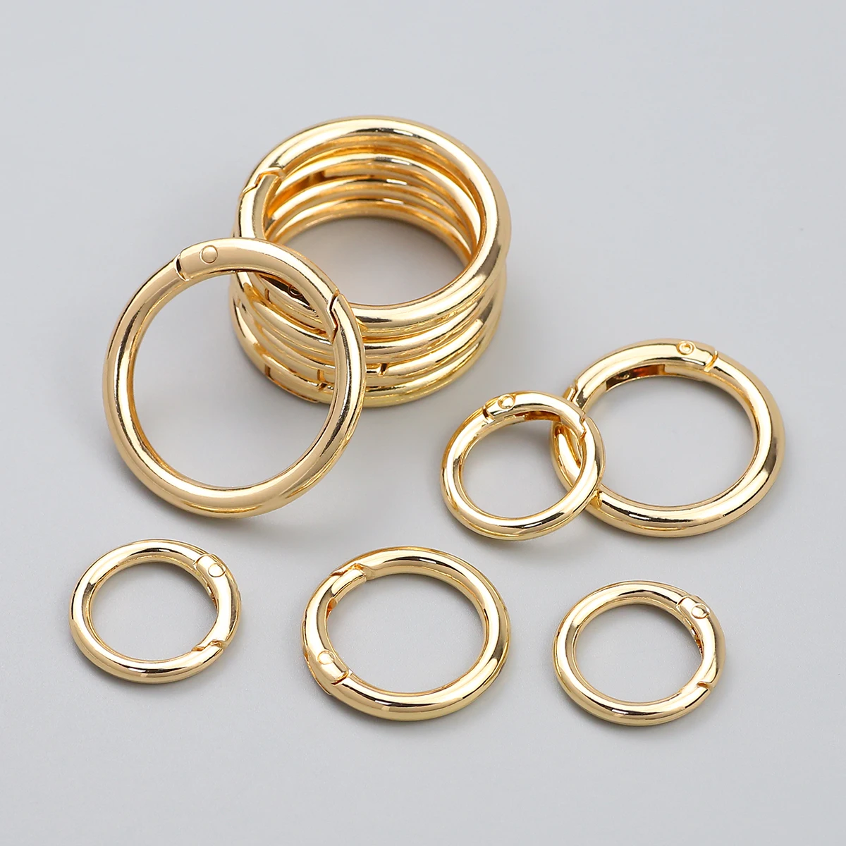 KC цветная металлическая пружинная пряжка для изготовления ювелирных изделий, браслет, ожерелье, брелок, рюкзак-капля, аксессуары «сделай сам», 25/30/35/41 мм
KC цветная металлическая пружинная пряжка для изготовления ювелирных изделий, браслет, ожерелье, брелок, рюкзак-капля, аксессуары «сделай сам», 25/30/35/41 мм