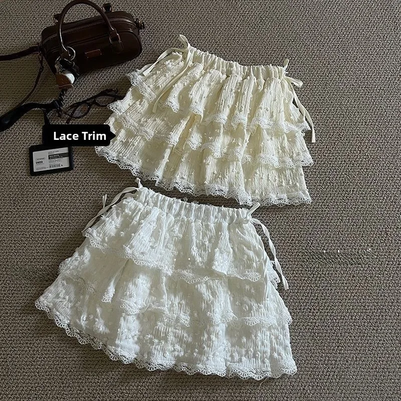 Юбка с высокой талией и кружевной отделкой, женская, весенне-летняя, модная, с пушистыми помпонами, пышная, в корейском стиле, для повседневной носки
Юбка с высокой талией и кружевной отделкой, женская, весенне-летняя, модная, с пушистыми помпонами, пышная, в корейском стиле, для повседневной носки