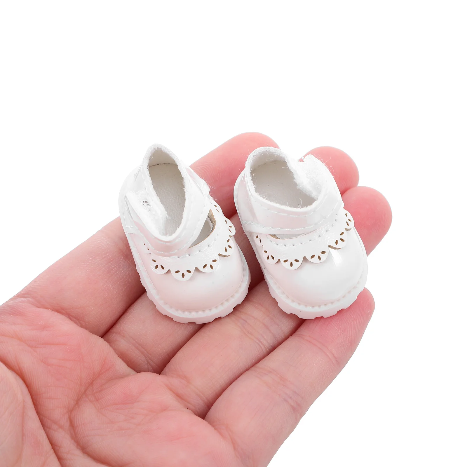 1Pair Mini Shoes Replacement for 17cm White PU Princess Dress Up Clothing Accessory Elegant Lightweight Flats 
1Pair Mini Shoes Replacement for 17cm White PU Princess Dress Up Clothing Accessory Elegant Lightweight Flats