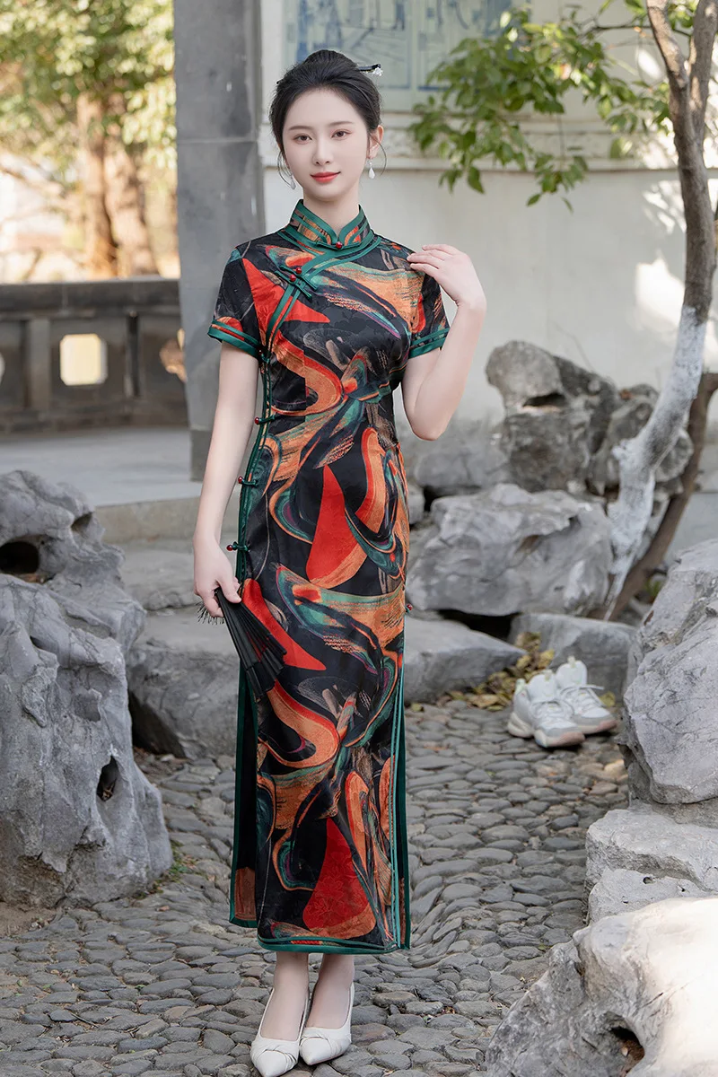 Старый Шанхай Cheongsam, весна 2024, новый китайский стиль, улучшенное издание, ретро сексуальное платье для похудения Qipao
Старый Шанхай Cheongsam, весна 2024, новый китайский стиль, улучшенное издание, ретро сексуальное платье для похудения Qipao