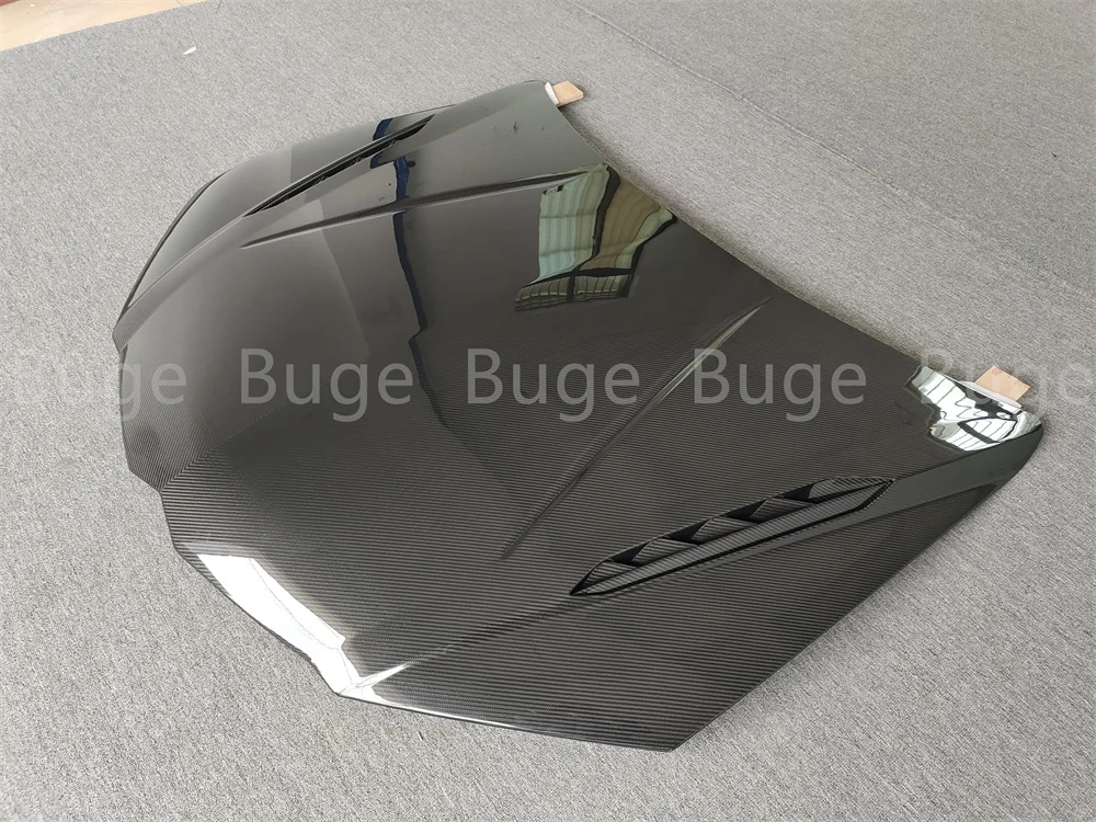 For Lamborghini URUS P Style High-quality Carbon Fiber New Engine Hood Front Cover
For Lamborghini URUS P Style High-quality Carbon Fiber New Engine Hood Front Cover