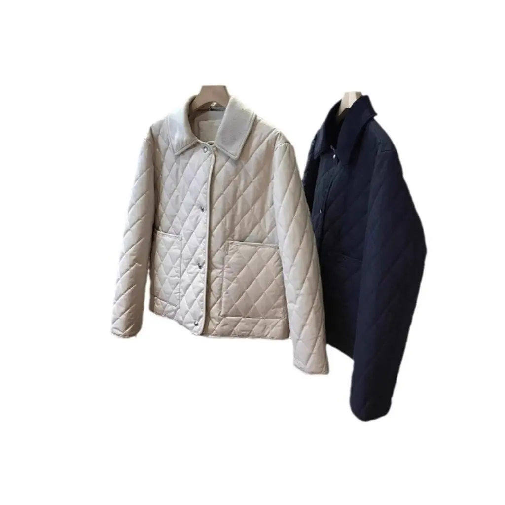 Retro Rhombus Quilted Cotton-Padded Jacket Double-Sided Wearable Wool Collar Simple Style Women's Coat F101304
Retro Rhombus Quilted Cotton-Padded Jacket Double-Sided Wearable Wool Collar Simple Style Women's Coat F101304