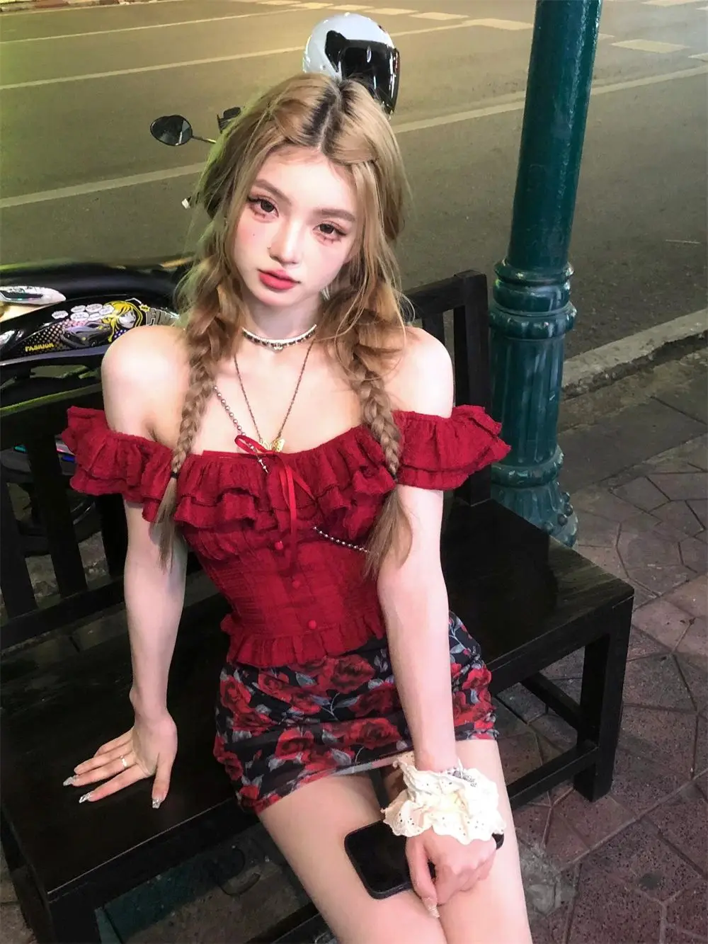 Summer Sweet Spicy Girl Ruffle Off Shoulder Red Tshirt Top Wrap Hip Slimming Printed Short Skirt Set Two Piece Set Women Outfits
Summer Sweet Spicy Girl Ruffle Off Shoulder Red Tshirt Top Wrap Hip Slimming Printed Short Skirt Set Two Piece Set Women Outfits
