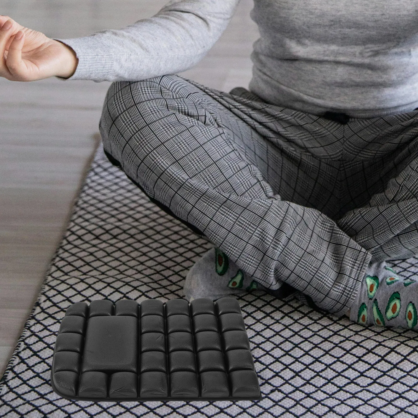 2pcs Knee Brace for Exercise Sports Protection Work Garden Padded Guards Athletic Gear Men Women Breathable Fit for Running
2pcs Knee Brace for Exercise Sports Protection Work Garden Padded Guards Athletic Gear Men Women Breathable Fit for Running