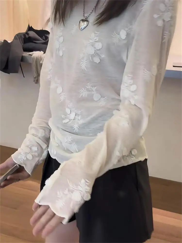 Женская длинная круглая кружевная футболка с вышивкой Ne в Корейском стиле Sle Commute Faion, прямой крой, ажурный дизайн
Женская длинная круглая кружевная футболка с вышивкой Ne в Корейском стиле Sle Commute Faion, прямой крой, ажурный дизайн