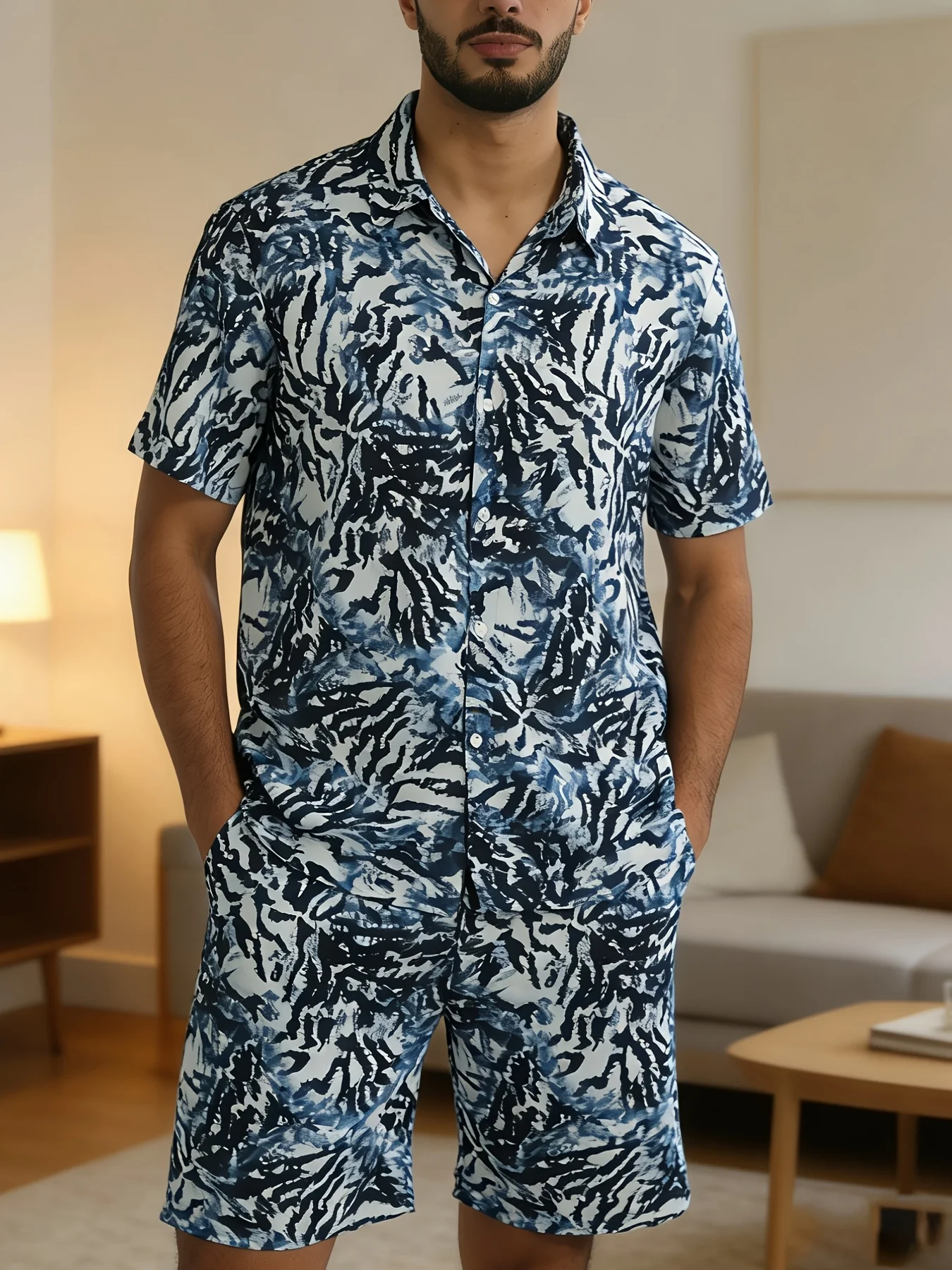 Мужские пижамы, мужская синяя рубашка с леопардовым принтом, рубашка с короткими рукавами и шорты, комплект для сна, легкий дышащий повседневный домашний пижамный комплект
Мужские пижамы, мужская синяя рубашка с леопардовым принтом, рубашка с короткими рукавами и шорты, комплект для сна, легкий дышащий повседневный домашний пижамный комплект