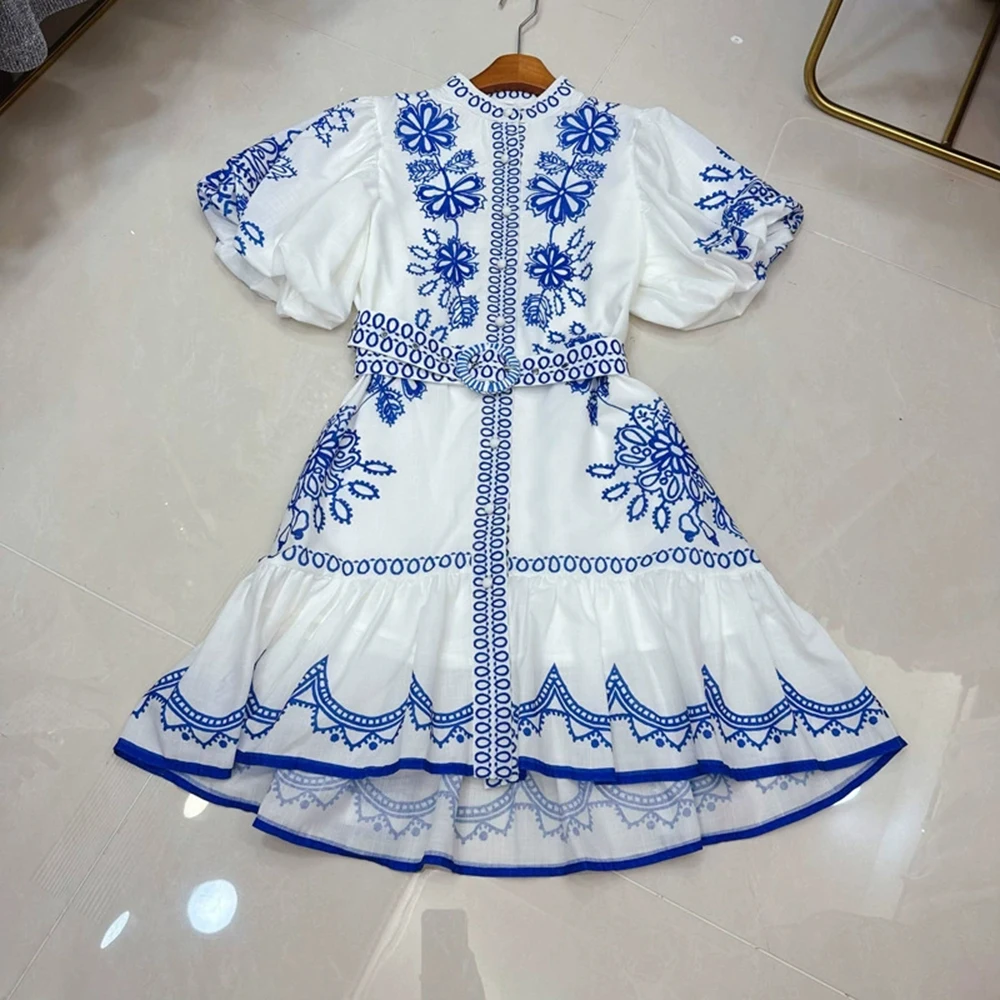 Niche sexy temperament tea break mid-sleeve belt round neck blue and white print high waist dress-GZXX334
Niche sexy temperament tea break mid-sleeve belt round neck blue and white print high waist dress-GZXX334