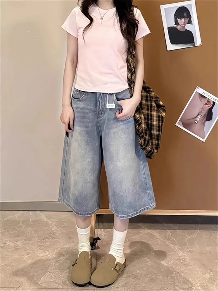 Light Blue Women's Wide Leg Jeans Shorts Spring New Loose Fit Casual Straight Cut Seven-Foot Jeans High Waist Denim Pants
Light Blue Women's Wide Leg Jeans Shorts Spring New Loose Fit Casual Straight Cut Seven-Foot Jeans High Waist Denim Pants