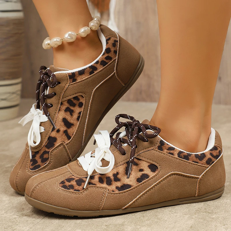 Women's Shoes Vintage Leopard Print Flat Heel Sneaker Women 2025 Patchwork Lace Up Tennis Shoes Woman Light Non Slip Sport Shoes 
Women's Shoes Vintage Leopard Print Flat Heel Sneaker Women 2025 Patchwork Lace Up Tennis Shoes Woman Light Non Slip Sport Shoes