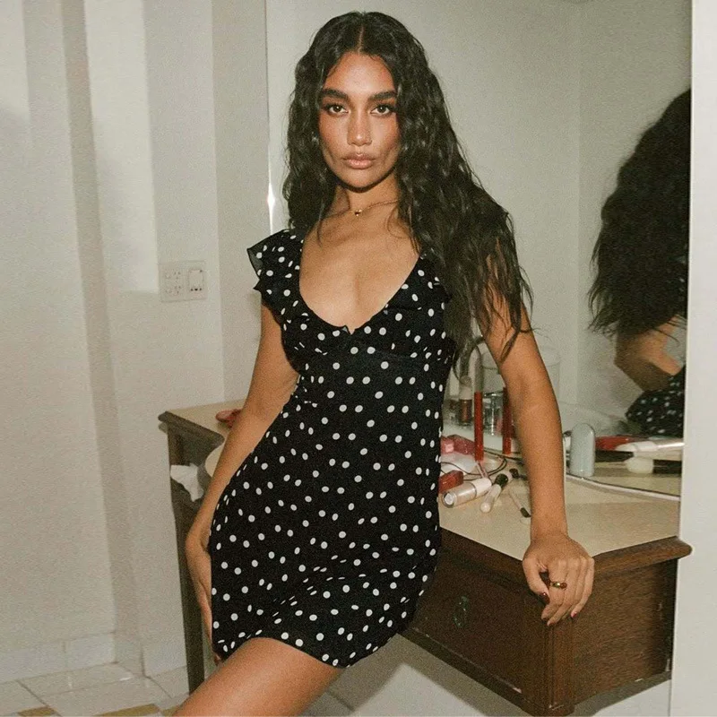 Mesh Patchwork Polka Dots Print Ruffles Mini Dress Women Sexy V-neck Sleeveless Slim A-line Casual Streetwear Holiday Outfits
Mesh Patchwork Polka Dots Print Ruffles Mini Dress Women Sexy V-neck Sleeveless Slim A-line Casual Streetwear Holiday Outfits