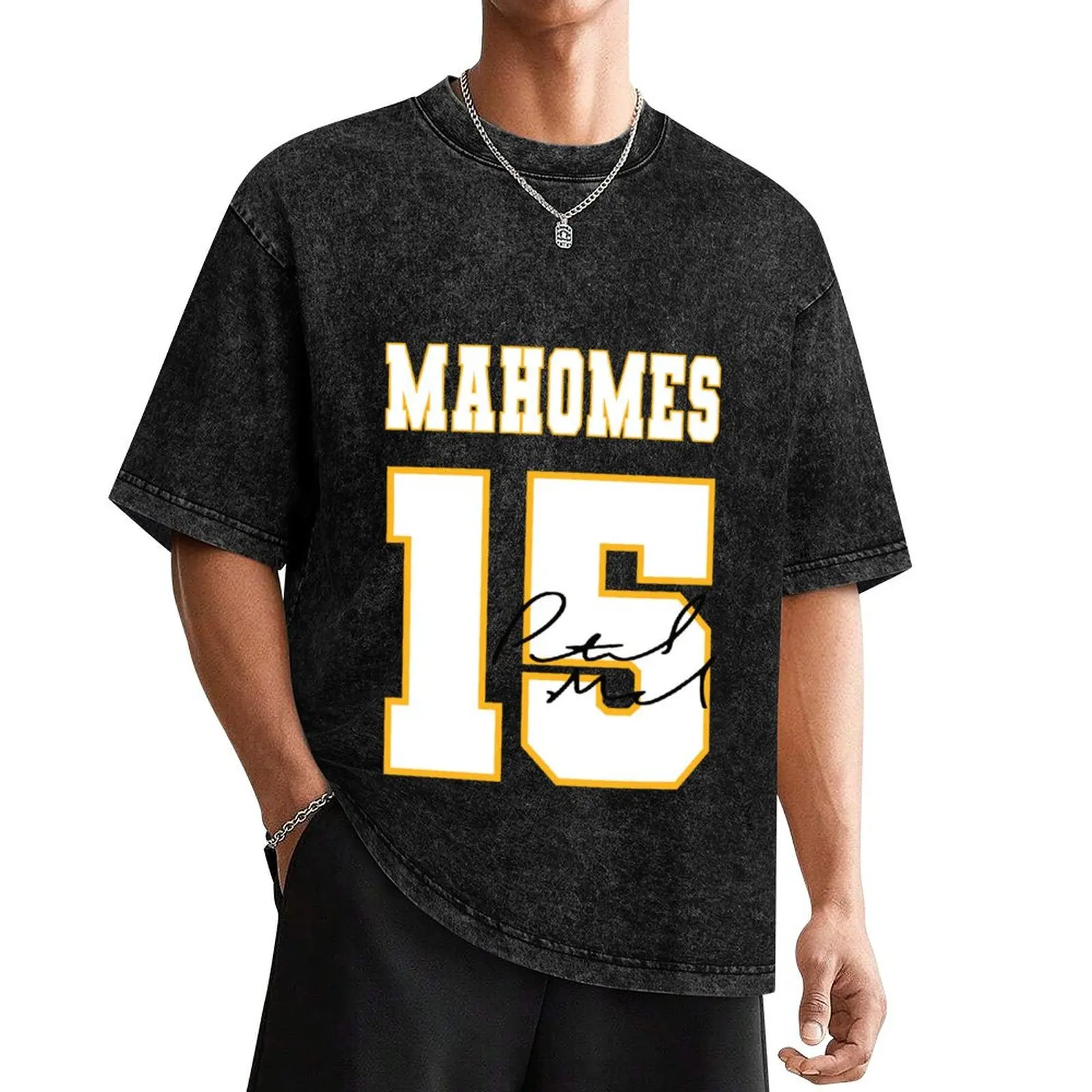 Patrick Mahomes 15 T-Shirt korean fashion custom shirt funny costumes mens fashion
Patrick Mahomes 15 T-Shirt korean fashion custom shirt funny costumes mens fashion