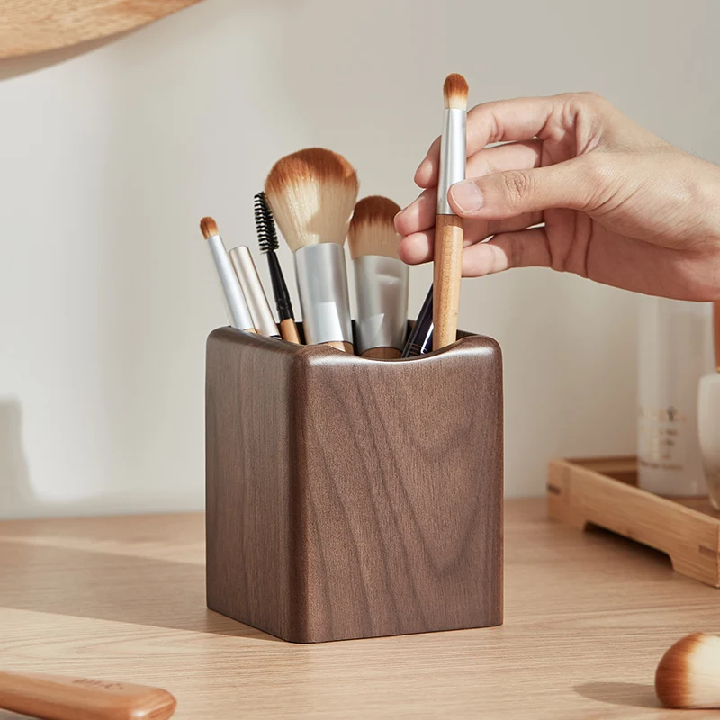 Walnut Wood Makeup Brush Storage Bucket Large-capacity Dressing Table Desktop Brush Storage Bucket Makeup Tool Storage Box
Walnut Wood Makeup Brush Storage Bucket Large-capacity Dressing Table Desktop Brush Storage Bucket Makeup Tool Storage Box