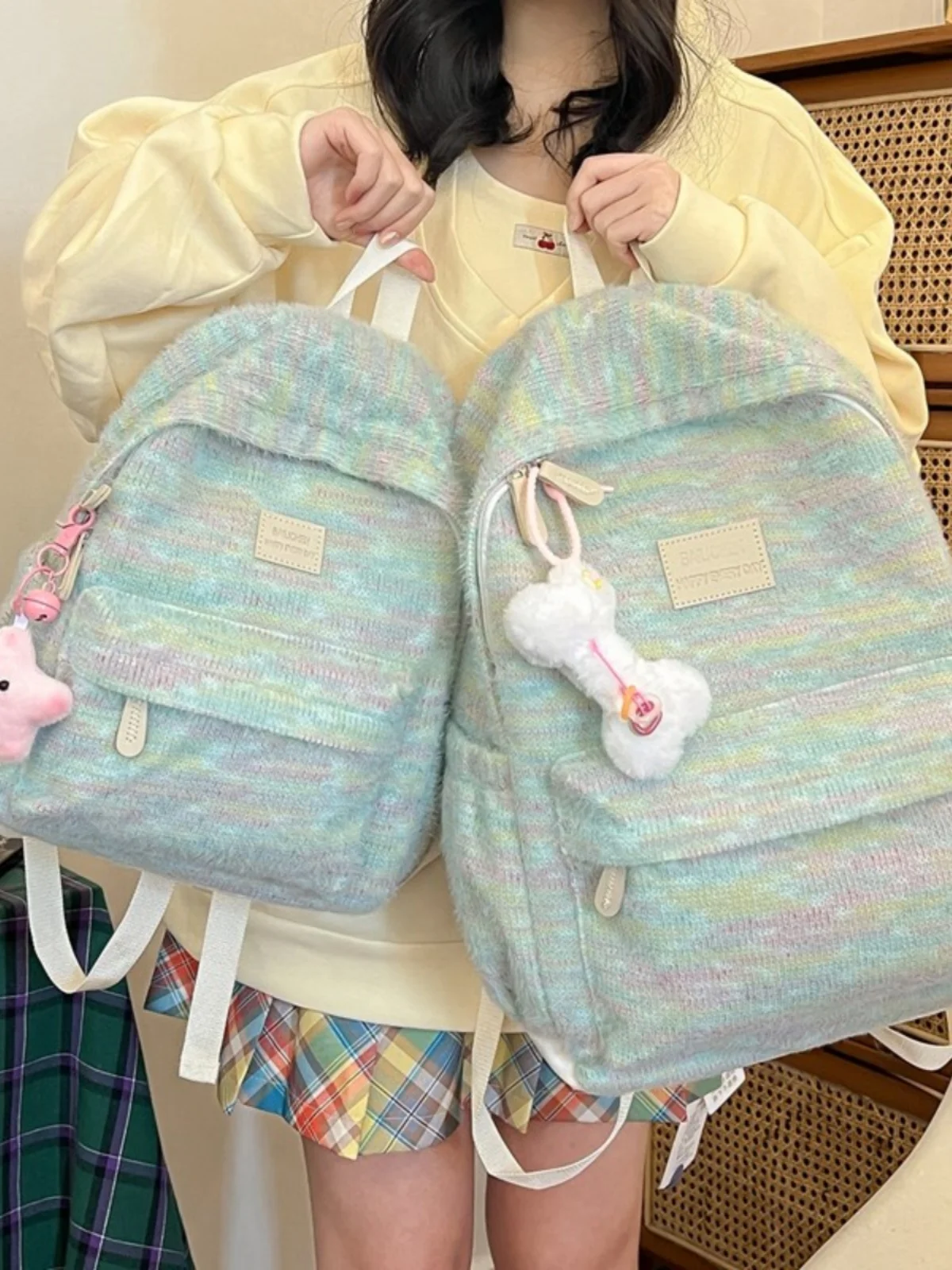 Легкая женская сумка с двумя плечами большой емкости, лето 2024, новая корейская сумка Sle Dua College Student
Легкая женская сумка с двумя плечами большой емкости, лето 2024, новая корейская сумка Sle Dua College Student