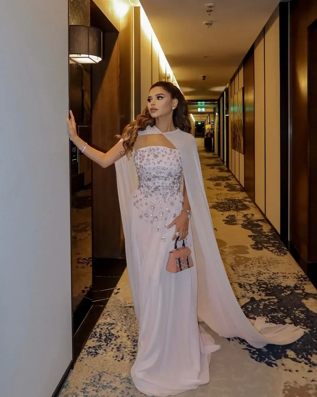 Customized Prom Dresses Vintage Sleeveless Strapless Pleated Beadings Chiffon Evening Gowms Floor Length Vestidos De Novia
Customized Prom Dresses Vintage Sleeveless Strapless Pleated Beadings Chiffon Evening Gowms Floor Length Vestidos De Novia