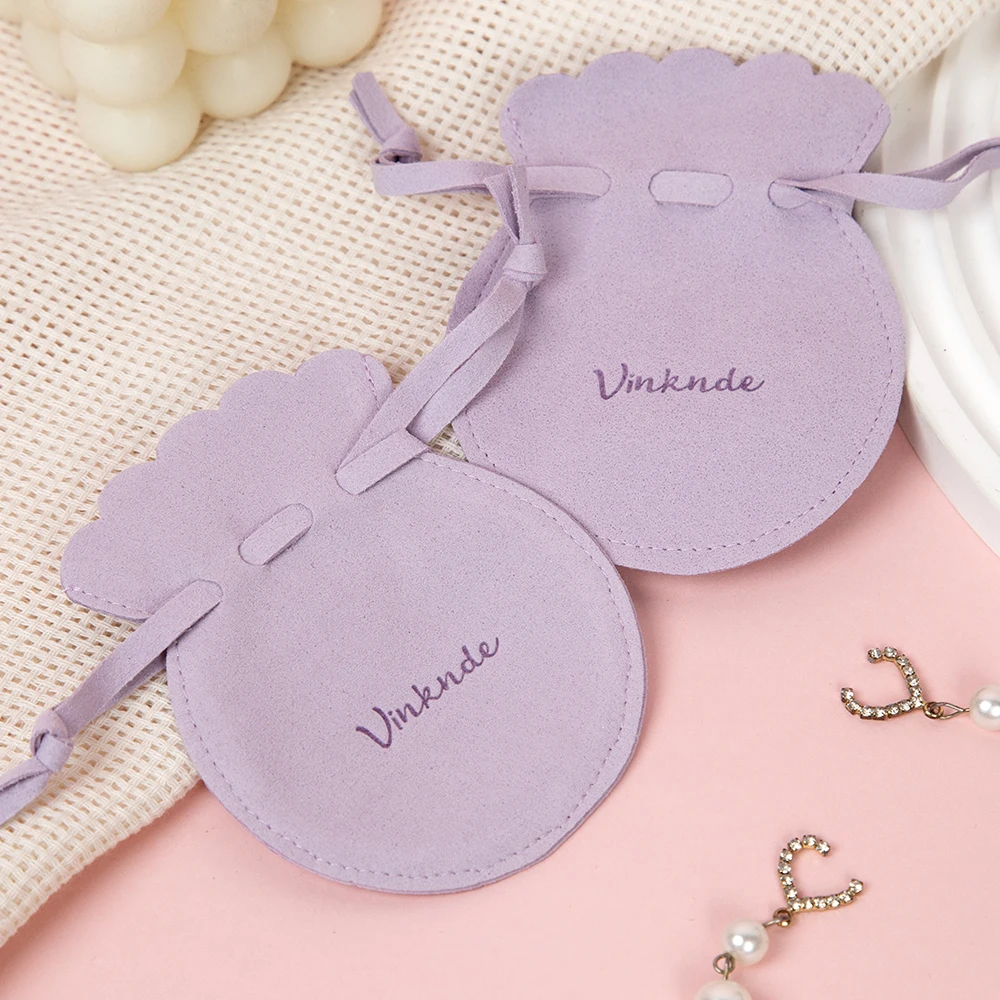 50 шт., свадебные подарки, подарочные пакеты, маленькие шикарные бархатные сумки-калабаши, упаковка для ювелирных изделий из микрофибры для колец, сережек, индивидуальный логотип
50 шт., свадебные подарки, подарочные пакеты, маленькие шикарные бархатные сумки-калабаши, упаковка для ювелирных изделий из микрофибры для колец, сережек, индивидуальный логотип