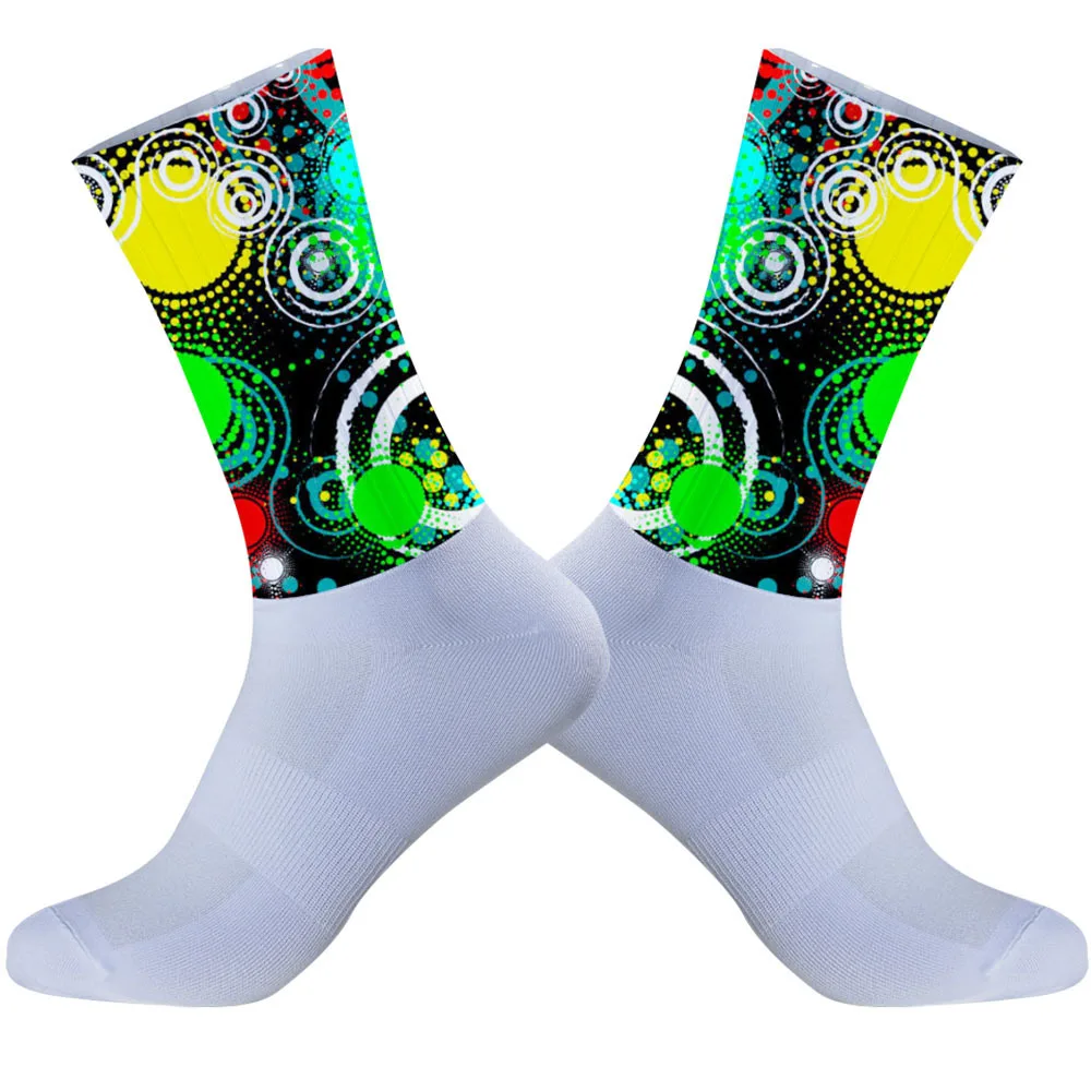 2025 New Nourish the foot skin during cycling, and it remains soft and delicate even after the ride.
2025 New Nourish the foot skin during cycling, and it remains soft and delicate even after the ride.