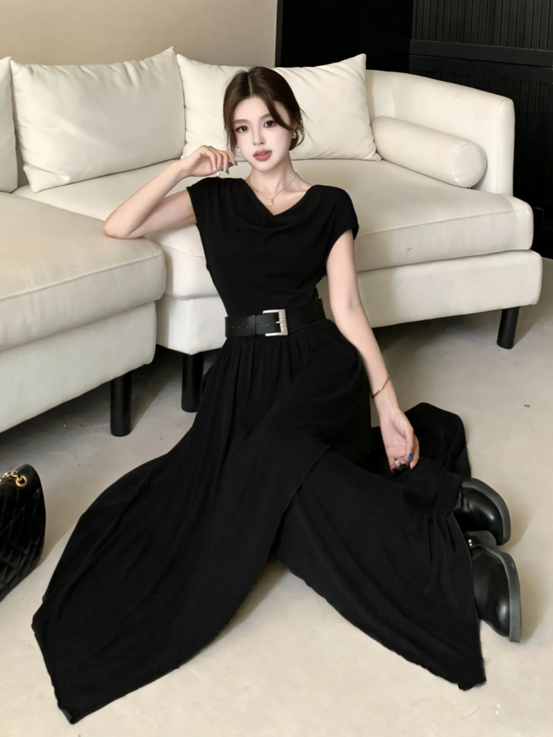 Summer New plus Size Vintage Asymmetrical Long Dress Slimming off Shoulder Sleeveless Draping Sexy Girl Casual High Waist Dress
Summer New plus Size Vintage Asymmetrical Long Dress Slimming off Shoulder Sleeveless Draping Sexy Girl Casual High Waist Dress