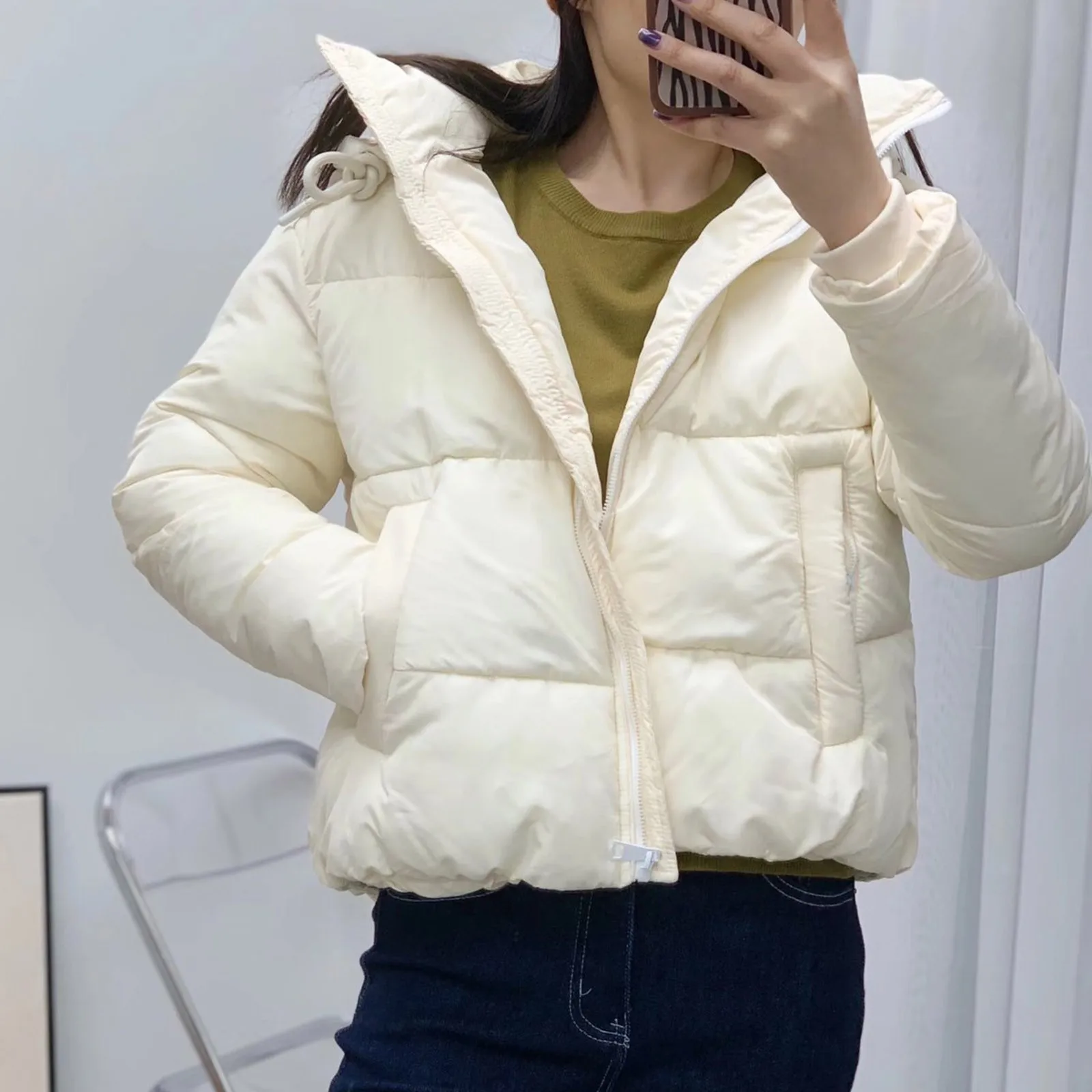 Womens Down Jackets Lightweight Ladies Oversize Zipper Jacket Women Solid Color Winter Bubble Padded Jacket Women's Clothes
Womens Down Jackets Lightweight Ladies Oversize Zipper Jacket Women Solid Color Winter Bubble Padded Jacket Women's Clothes