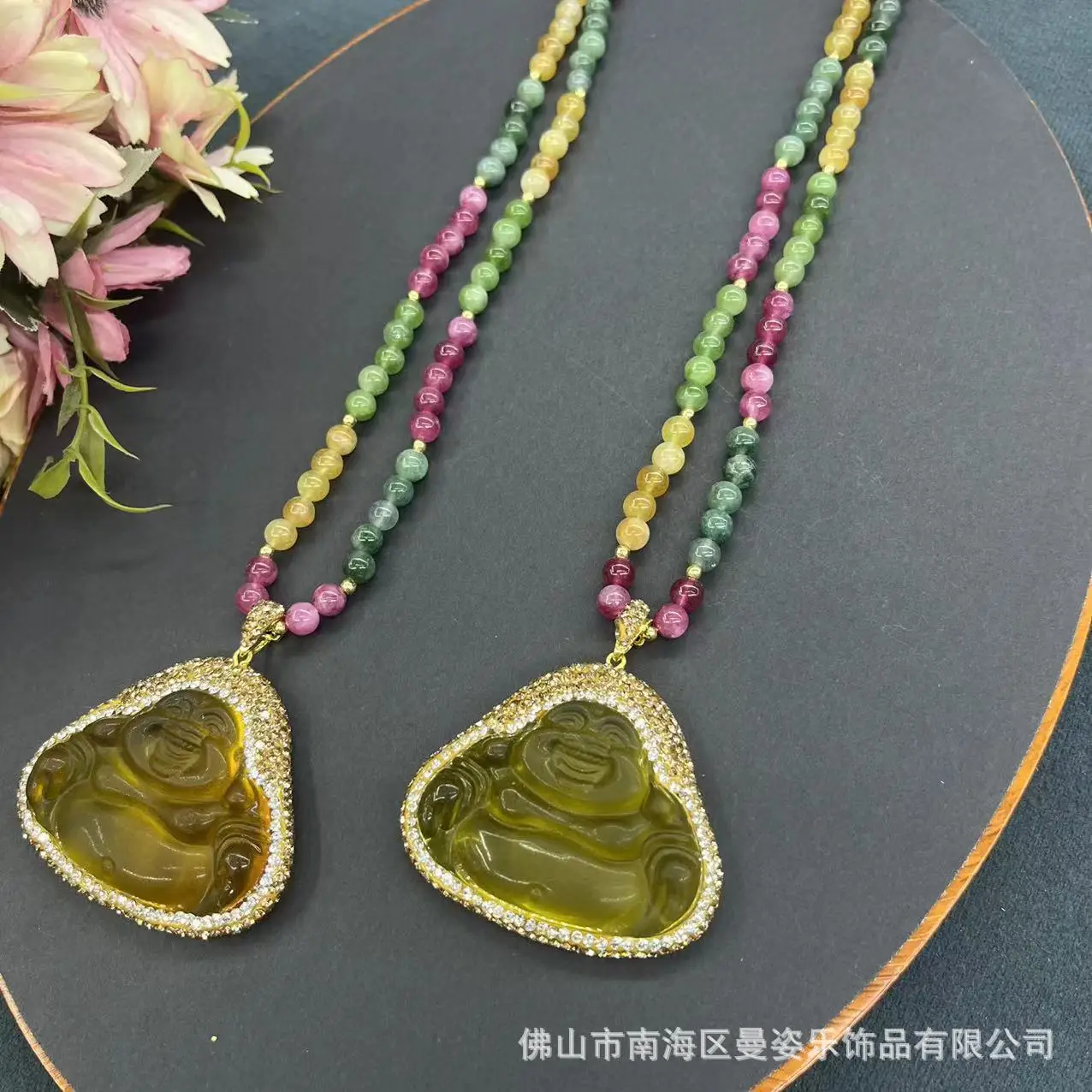 DIY accessories Diamond-encrusted yellow agate Maitreya Buddha pendant female simple niche design light luxury exquisite natural
DIY accessories Diamond-encrusted yellow agate Maitreya Buddha pendant female simple niche design light luxury exquisite natural