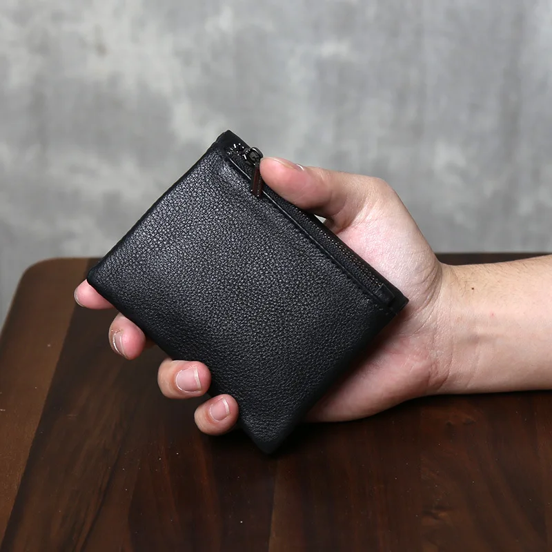 Men's Genuine Leather Casual Wallet Soft Top Grain Leather Short Bifold Design with Card Holder
Men's Genuine Leather Casual Wallet Soft Top Grain Leather Short Bifold Design with Card Holder