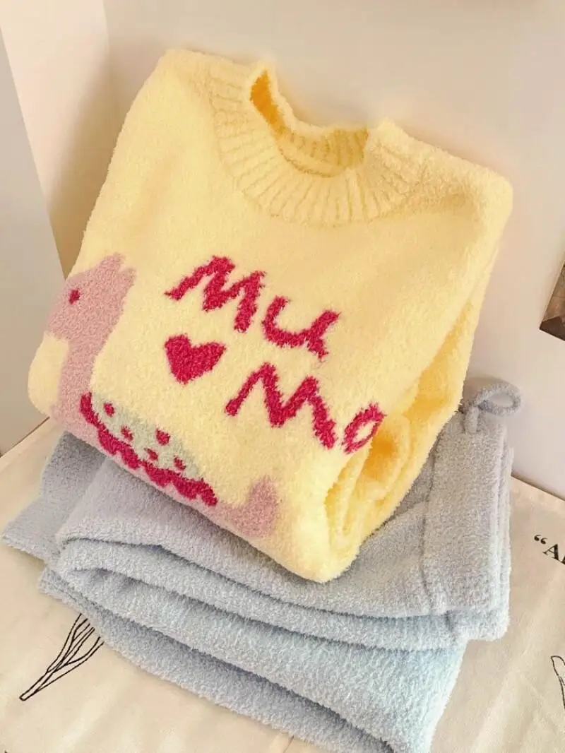 Korean version cartoon Women's pajamas autumn winter thicken Sleepwear half-pile keep warm comfortable Pajama long sleeves suit
Korean version cartoon Women's pajamas autumn winter thicken Sleepwear half-pile keep warm comfortable Pajama long sleeves suit